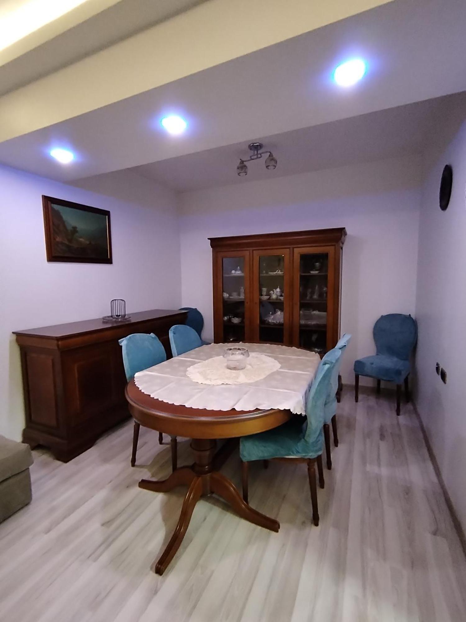 Luxury Coresi Area Apartament